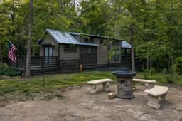 Jenny's Retreat at The Retreat at Deer Lick Falls - Image 2