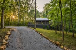 The Great Escape at The Retreat at Sunset Bluff - Image 4
