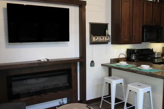 Mountain Top Mini Home at The Retreat at Deer Lick Falls