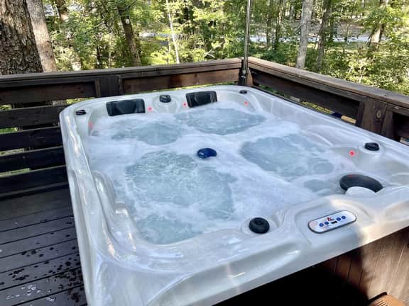 Nature's Oasis at The Retreat at Deer Lick Falls