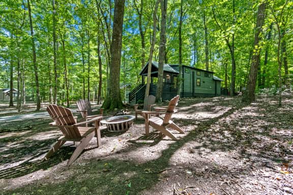 Summit & Shore House at The Retreat at Deer Lick Falls