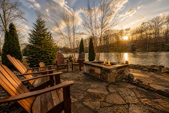 Lillypad Cove at The Retreat at Water's Edge - Image 2