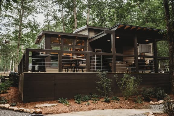 Leprechaun Lodge at The Retreat at Deer Lick Falls