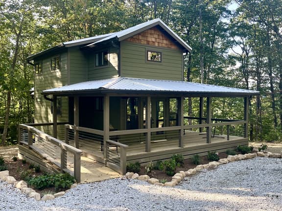 Piney House at The Retreat at Sunset Bluff