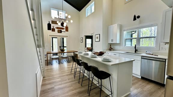 Wild Woodside Retreat at The Retreat at Sunset Bluff