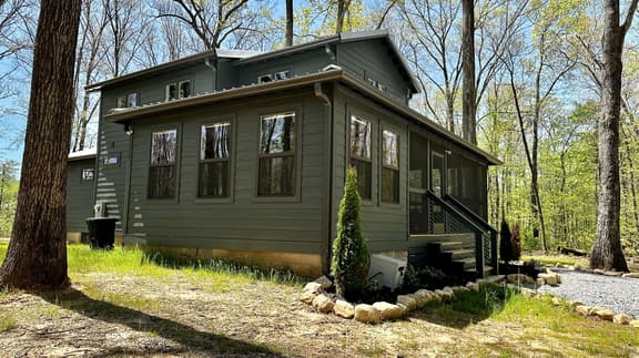 Wild Woodside Retreat at The Retreat at Sunset Bluff